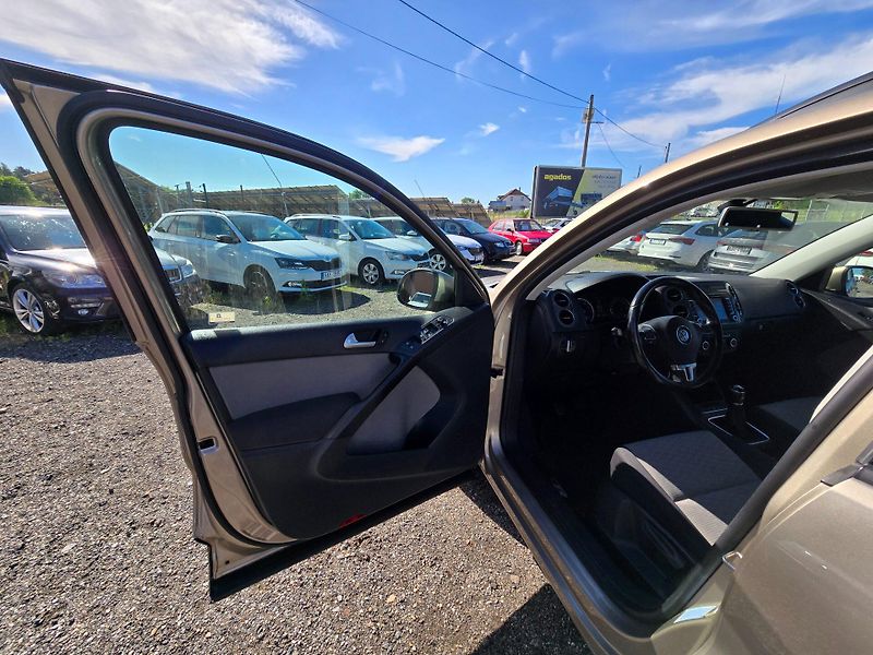Volkswagen Tiguan (2012) 1.4 TSI 90KW nové cz,1majitel - fotka 9 z 23