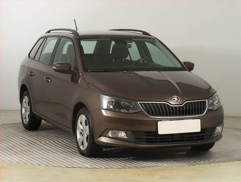 Škoda Fabia (2018) Ambition Plus 1.0 TSI - fotografie inzerátu
