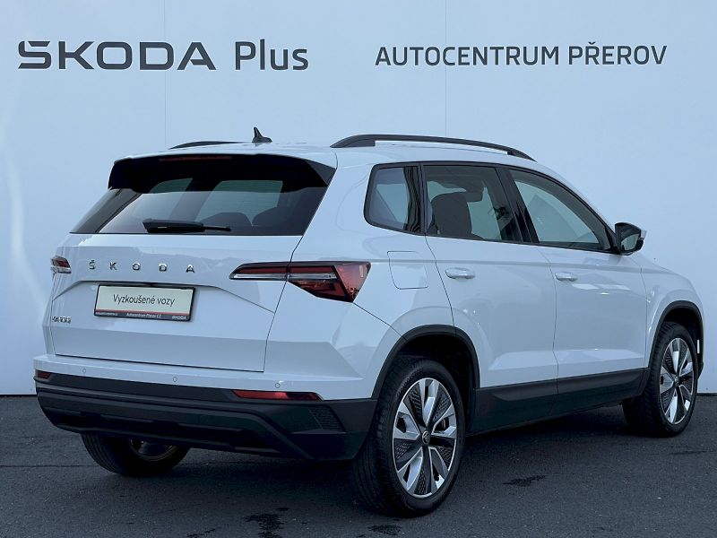 Škoda Karoq (2023) 1.5 TSI 110kW DSG Style - fotka 2 z 35