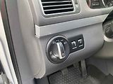Volkswagen Touran (2012) 2.0 TDi, AC, panor - náhled 15