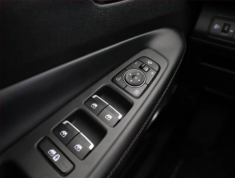 Hyundai Santa Fe (2021) 2.2 CRDi - fotka 18 z 20