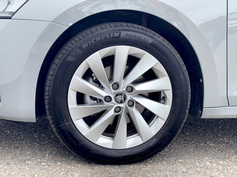 Škoda Octavia (2025) 1.5 TSI / 110 kW / SELECTION - fotka 21 z 30