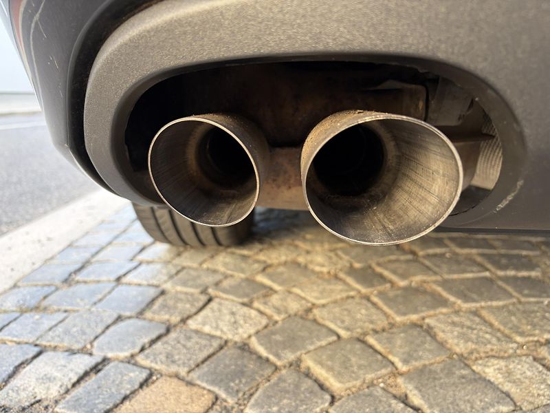 Audi A4 2,0 TDI, manual, nehavarovane - fotka 26 z 26
