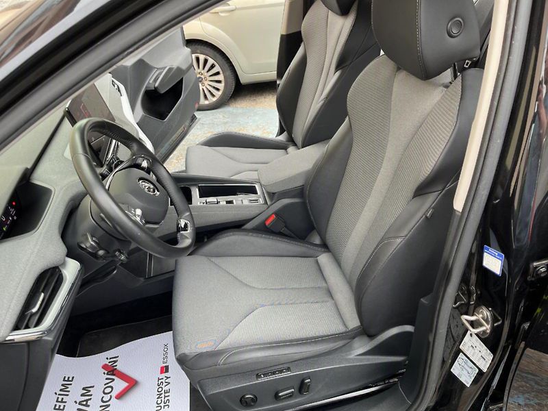 Škoda Enyaq (2022) TAŽNÉ REZERVACE - fotka 16 z 41