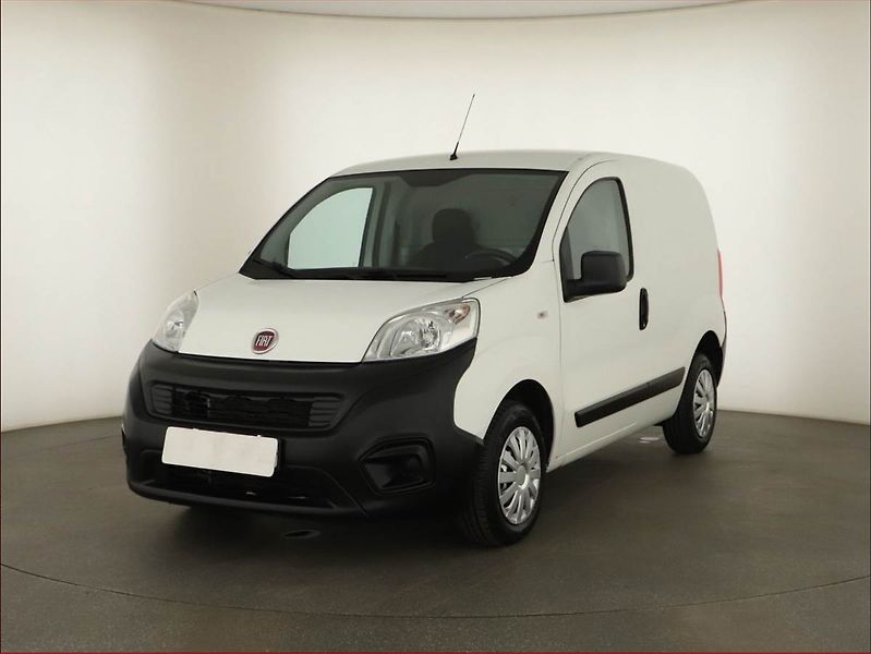 Fiat Fiorino (2018) 1.4, ČR, 1Maj, DPH - fotka 2 z 11