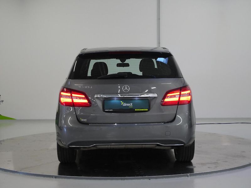 Mercedes-Benz Třídy B - fotka 6 z 27
