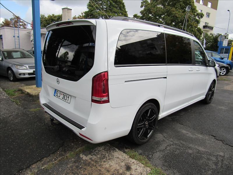 Mercedes-Benz Třídy V 2,1 V250 Avantgarde Long Autom - fotka 6 z 35