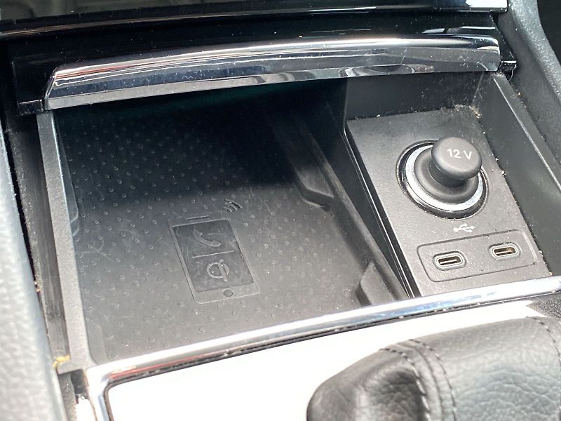 Škoda Karoq (2023) 2.0 TDI 4x4 DSG Style - fotka 25 z 34