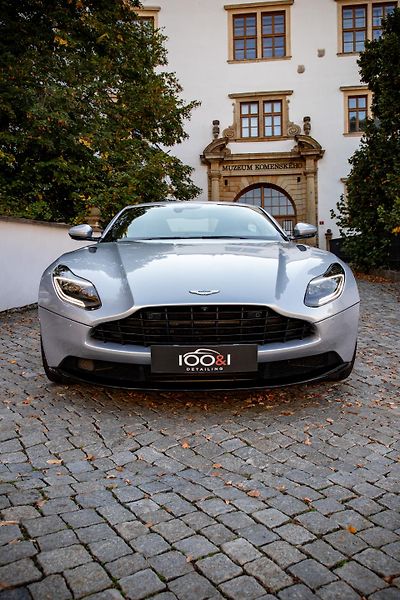 Aston Martin DB11 (2019) Aston Martin DB11 V8 510 koní  - fotka 13 z 13
