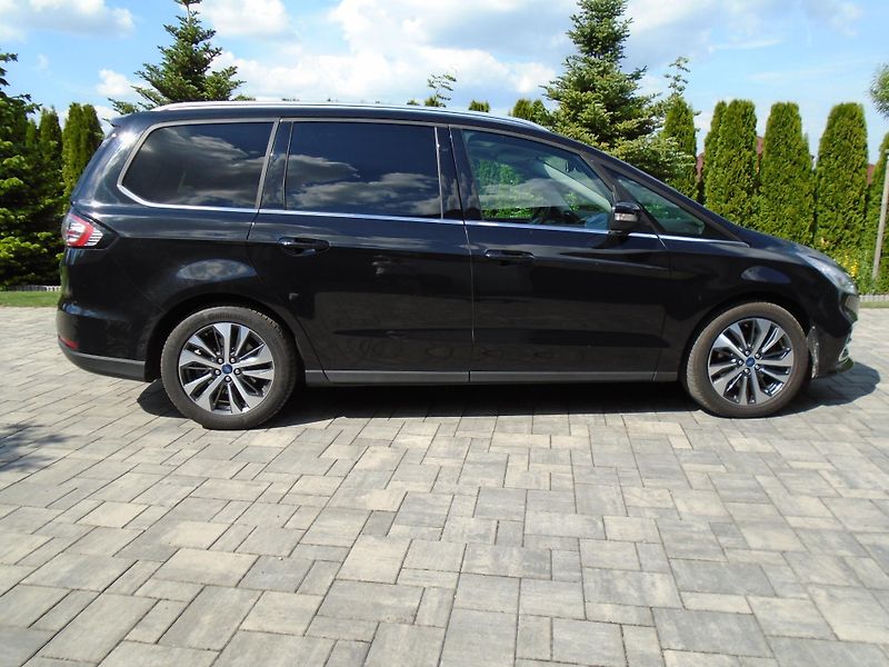 Ford Galaxy 2.0EcoBlue 140kW 8AT Titanium  - fotka 7 z 43