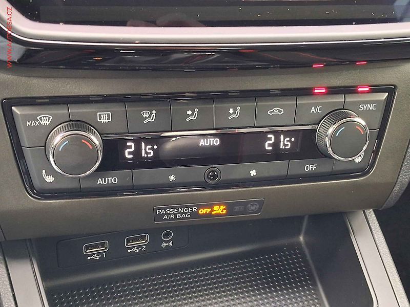 Seat Ibiza (2018) 1.5 TSi, FR, Navi, +kola - fotka 14 z 18