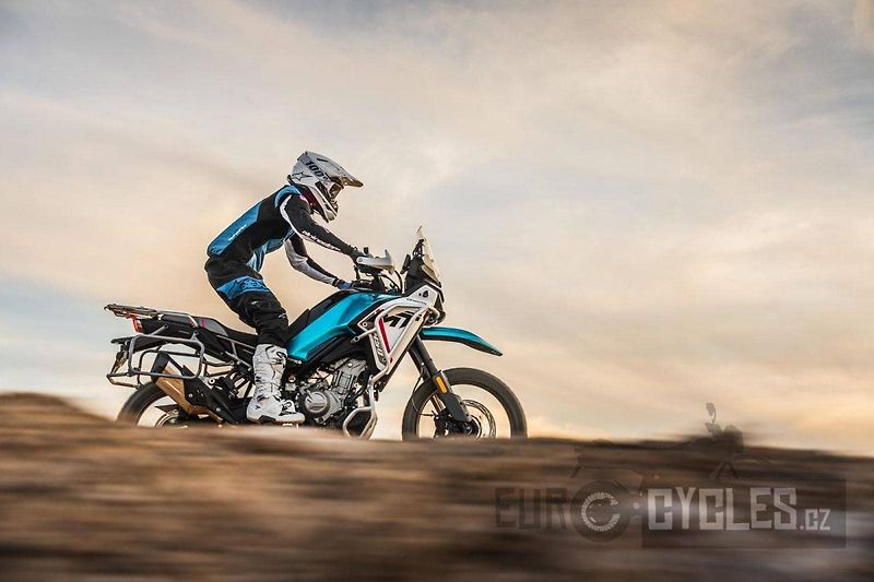 CFMOTO 450 MT-RX (2026) - fotka 12 z 16