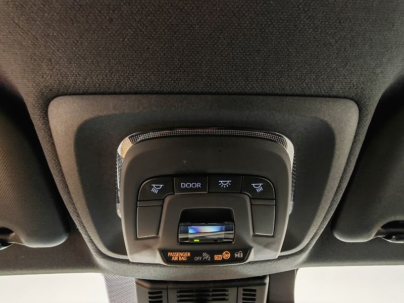 Toyota C-HR 2.0 Hybrid 4x2 Executive - fotka 45 z 46
