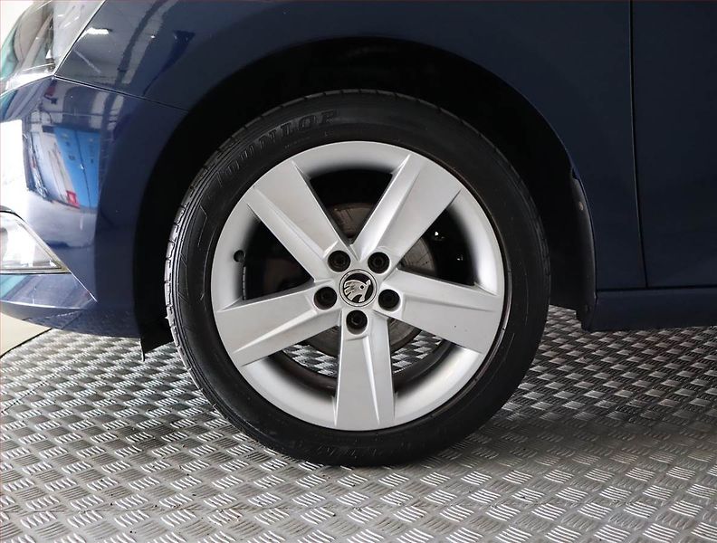Škoda Fabia (2016) 1.2 TSI, Tempomat - fotka 15 z 19