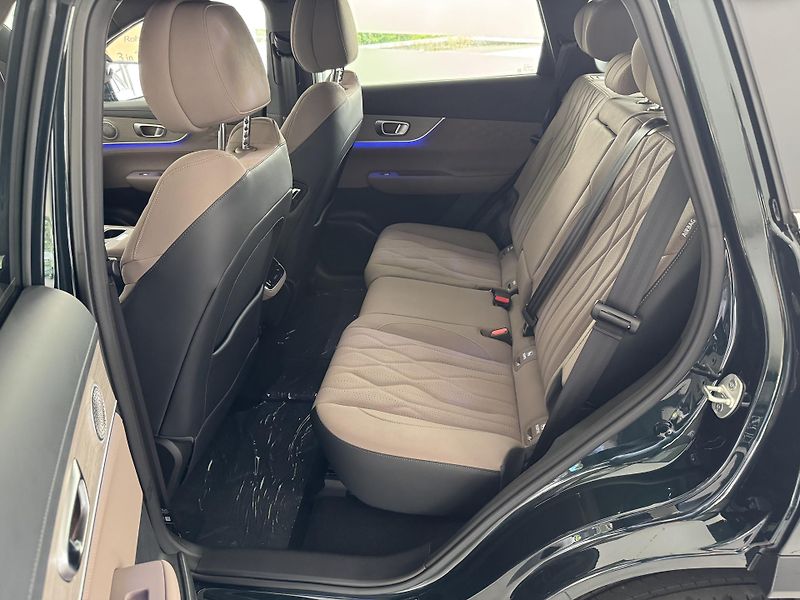 Chery Tiggo 8 (2026) 1,6T Unique FWD - fotka 12 z 57