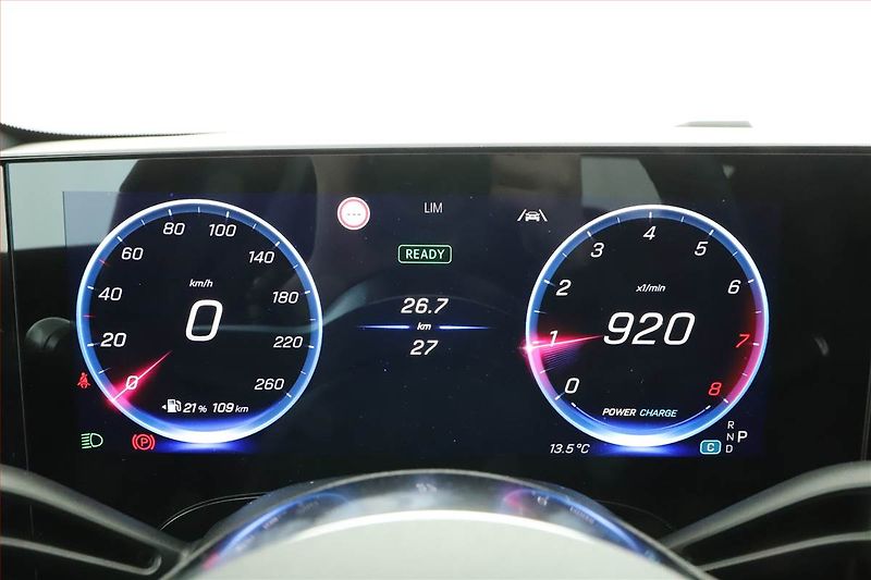 Mercedes-Benz CLA (2026) 180 - fotka 11 z 21