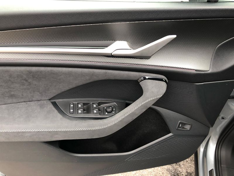 Škoda Kodiaq 2.0 TDi 4x4 DSG 7st. Sportline - fotka 15 z 30