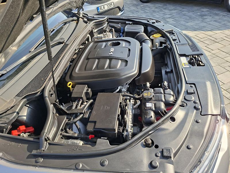 Dodge Durango (2018) 3,6L V6 GT 4x4, 7míst, ALU 20´ - fotka 36 z 37