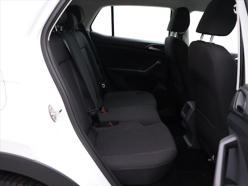 Volkswagen T-Cross 1,6 TDI DSG CZ Life - fotka 12 z 29