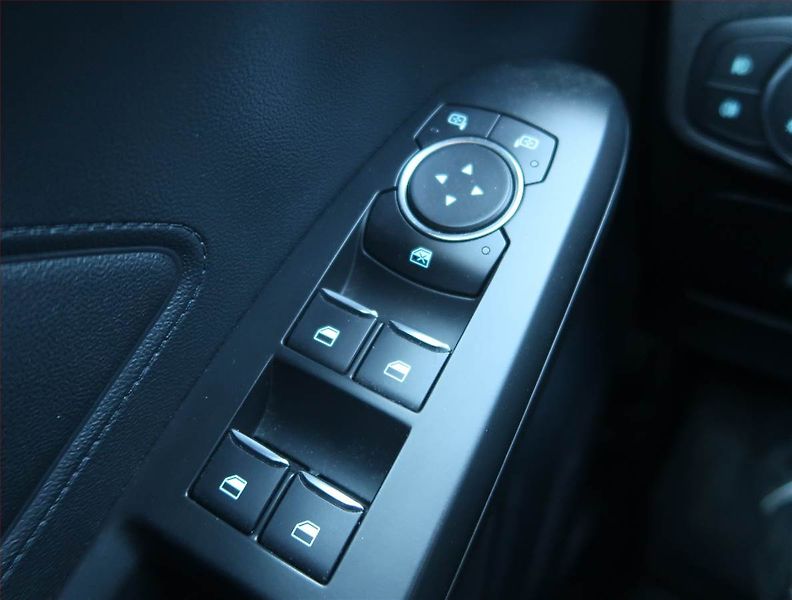 Ford Focus (2019) 1.5 TDCi, Tempomat - fotka 16 z 18