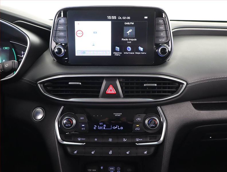 Hyundai Santa Fe (2019) 2.2 CRDi - fotka 12 z 23