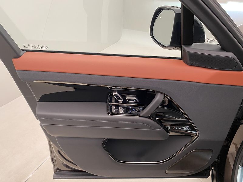 Land Rover Range Rover Sport (2026) P635 SV AWD AUT - fotka 7 z 59