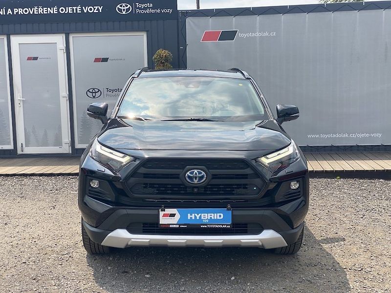 Toyota RAV4 2.5HEV, ČR-1m, Adventure, 4x4 - fotka 3 z 16
