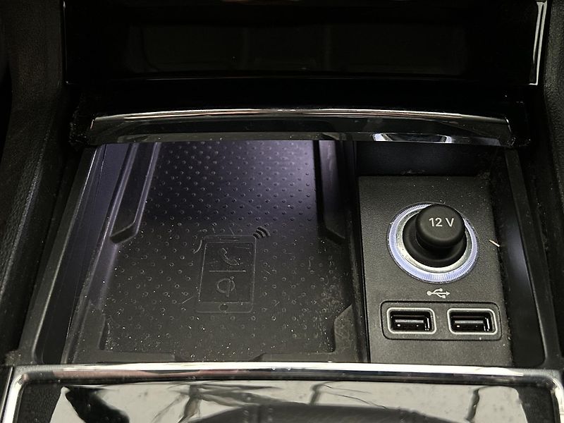 Škoda Karoq 2.0 TDI 4x4 Scout - fotka 21 z 31