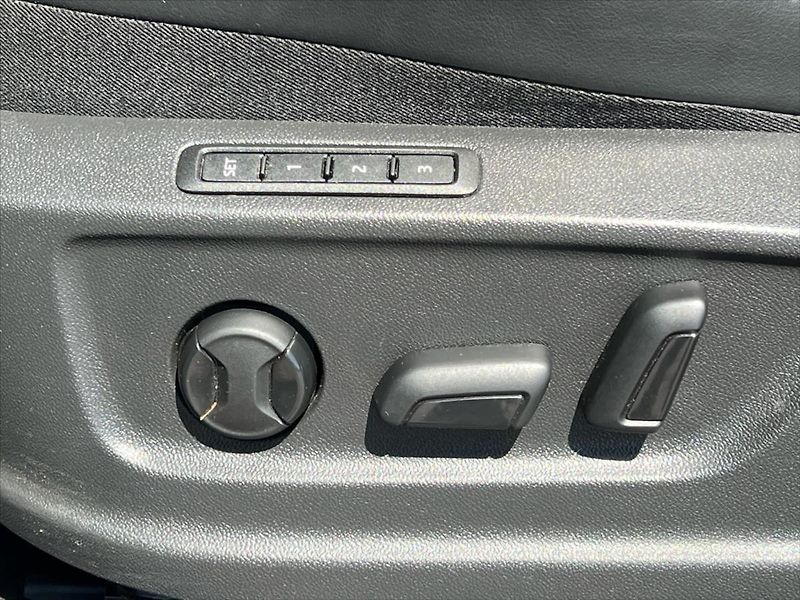 Škoda Kodiaq 2,0 TDi 147kW 7DSG 4x4 STYLE P - fotka 22 z 28