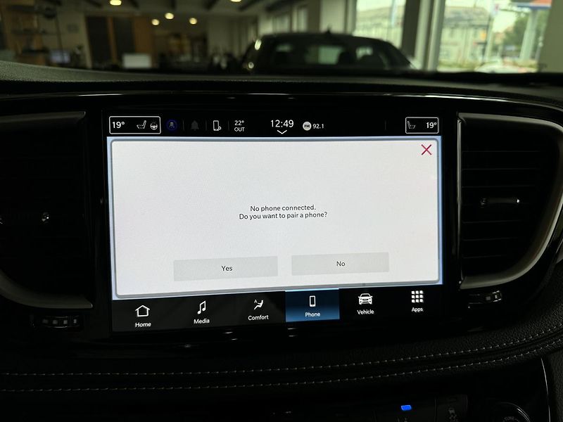 Chrysler Pacifica AWD Touring-L S-Appearance - fotka 40 z 55