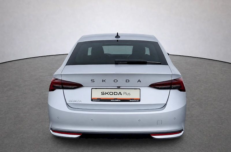 Škoda Octavia (2025) Top Selection 1,5 Tsi 110 Kw D - fotka 39 z 42