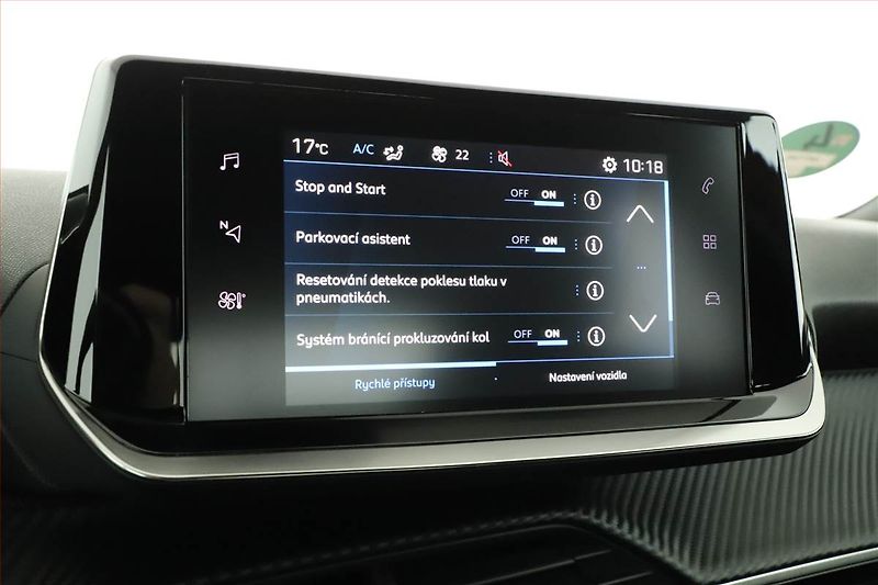 Peugeot 2008 (2023) Allure 1.2 PureTech, Automat - fotka 15 z 18