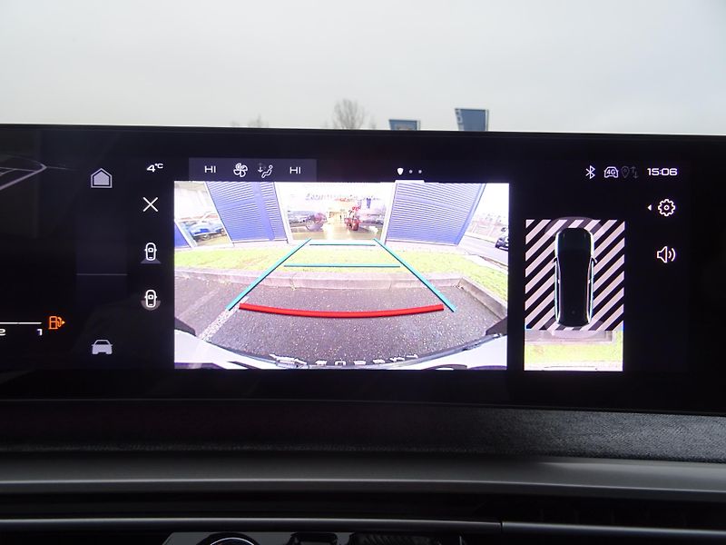 Peugeot 5008 (2026) GT Hybrid 145k e-DCS6 - fotka 54 z 56