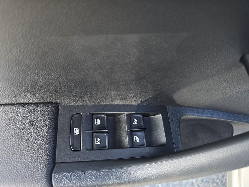 Škoda Octavia 1.4TSI ELEGANCE 100% STAV 1Maj - fotka 14 z 31