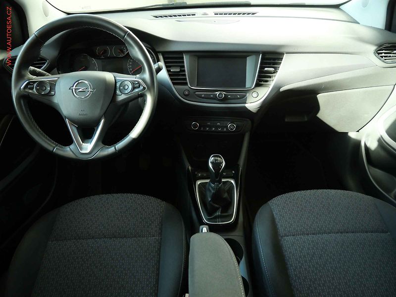 Opel Crossland (2021) 1.2T, 2.maj,ČR, Edition, LED - fotka 8 z 19