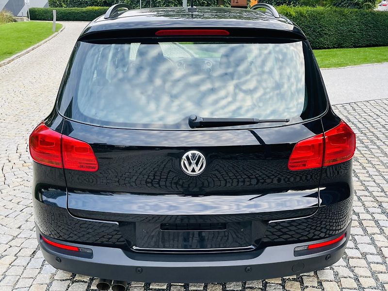 Volkswagen Tiguan 1.4TSI MANUÁL VÝHŘEV SERVISKA - fotka 14 z 39