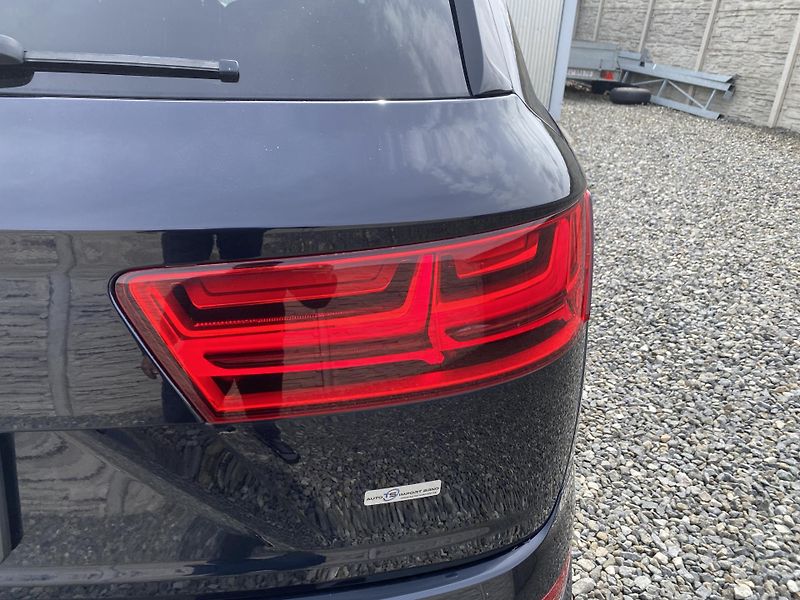 Audi Q7 3.0TDi 4x4 270PS S-LINE 7MÍST! - fotka 43 z 173