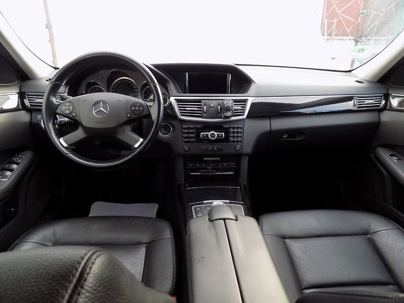 Mercedes-Benz Třídy E (2011) E 300CDI/bi-xenon/Avantgarde/ - fotka 21 z 36