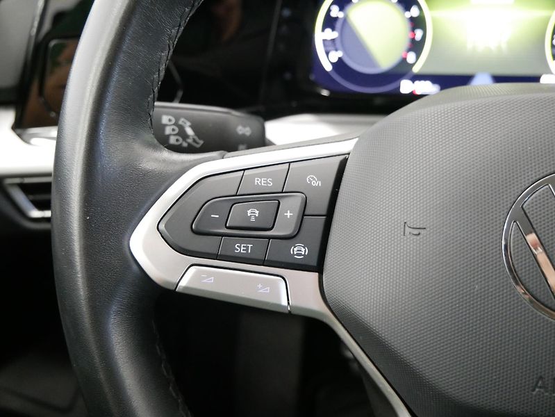 Volkswagen Golf - fotka 16 z 23
