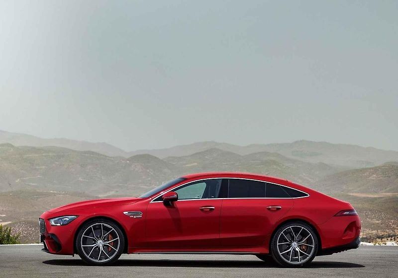 Mercedes-AMG GT 63 S E Performance