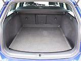 Volkswagen Golf R 2,0 TSI 228kW 4M DSG Virtual - náhled 10