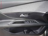 Peugeot 3008 (2019) 1.5 HDi, Allure, navi, kamera - náhled 16