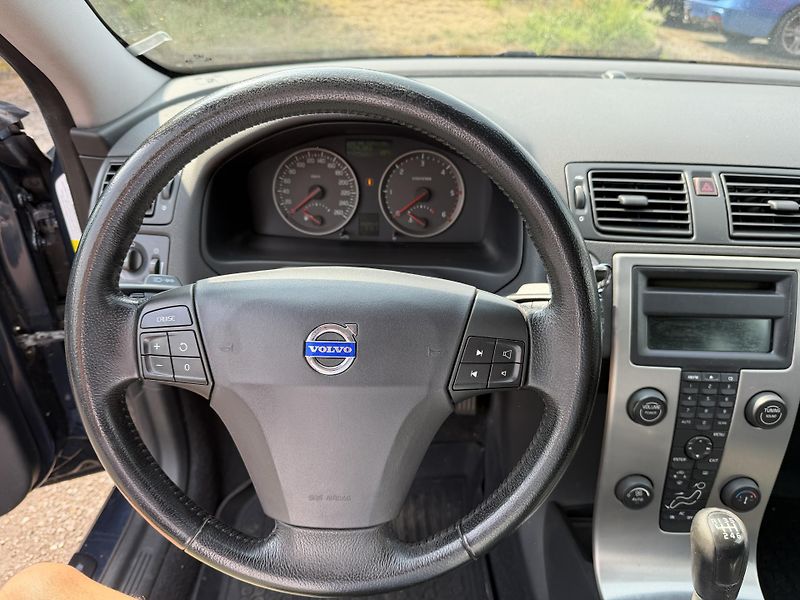Volvo V50 2.0 D - fotka 17 z 20