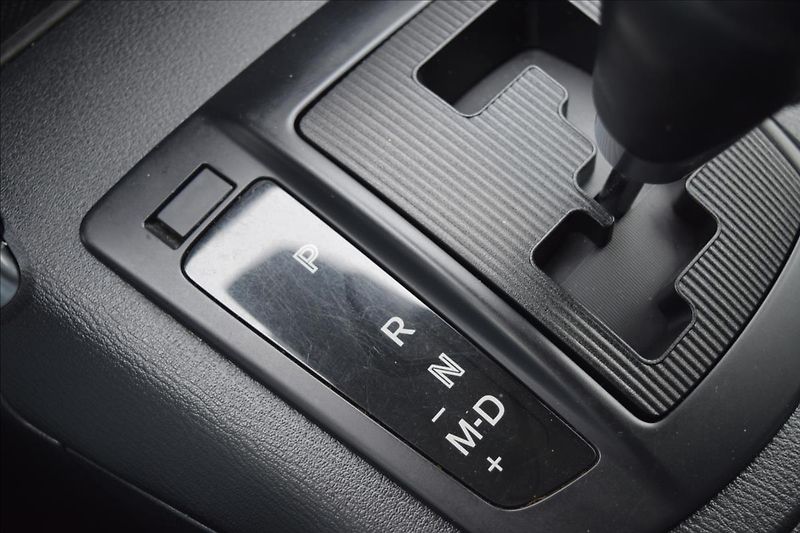 Mazda CX-5 2,0 i 118KW 4X4 AUTOMAT KŮŽE - fotka 48 z 54