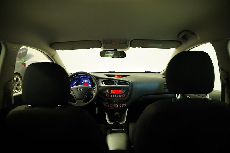Kia Ceed - fotka 23 z 25