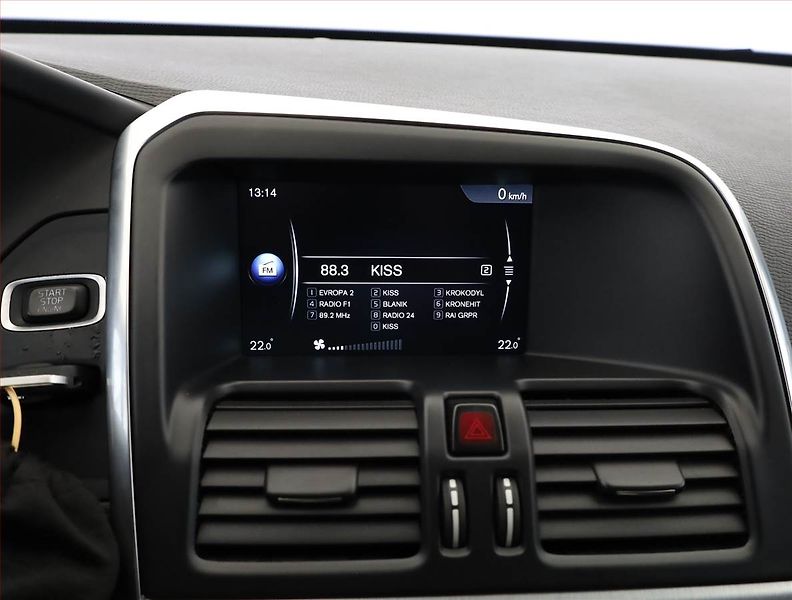 Volvo XC60 (2015) Ocean Race D4, Automat - fotka 11 z 16