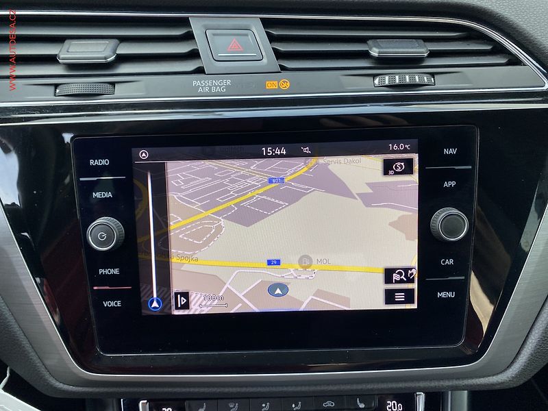 Volkswagen Touran (2021) 2.0 TDi, Comfortline, DSG, - fotka 17 z 19