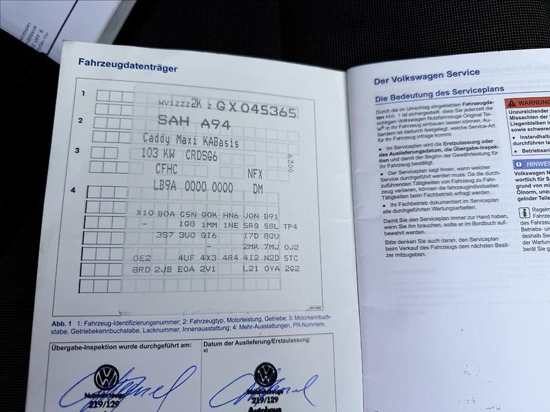 Volkswagen Caddy 2,0 TDi MAXI - fotka 21 z 32