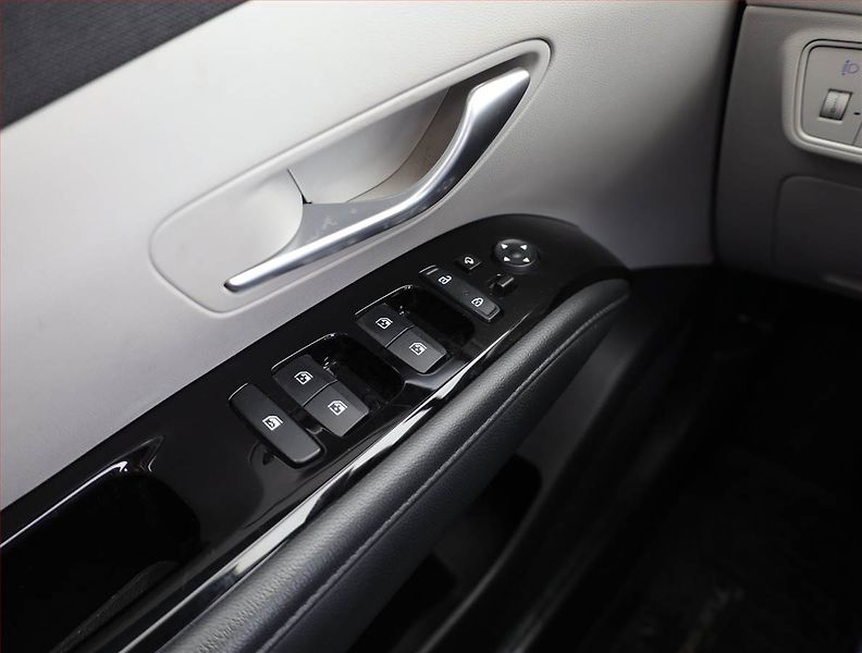 Hyundai Tucson (2022) 1.6 T-GDI 48V MHEV, MHEV - fotka 17 z 20