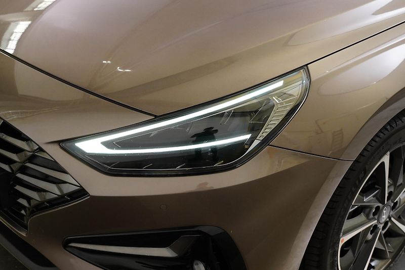 Hyundai i30 - fotka 9 z 28
